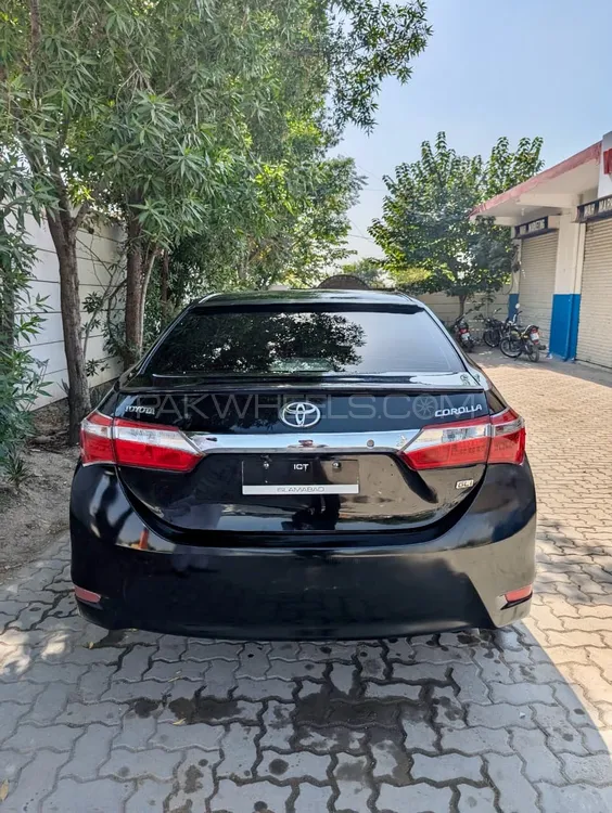 Toyota Corolla 2015 for Sale in Wah cantt Toyota Corolla 2015 for Sale in Wah cantt Image-9