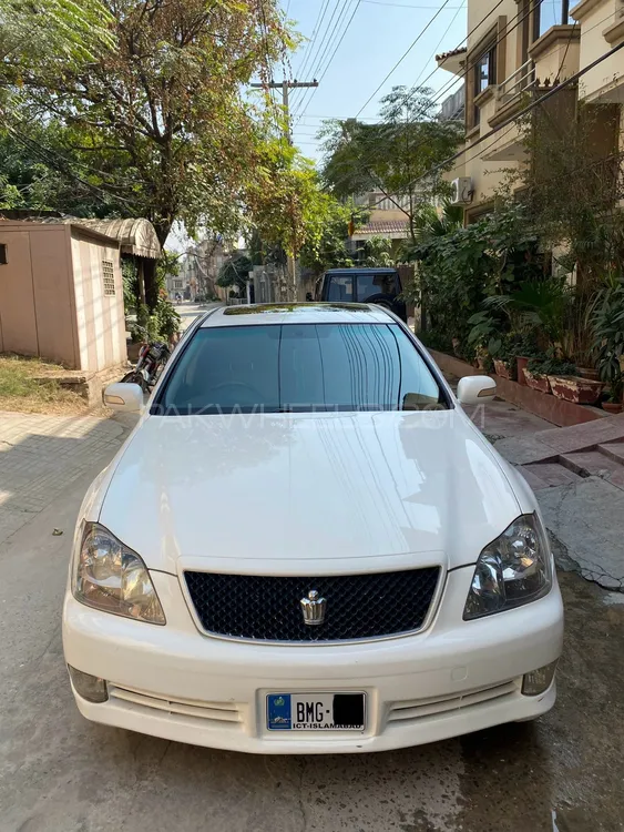Toyota Crown 2004 for Sale in Islamabad Image-1
