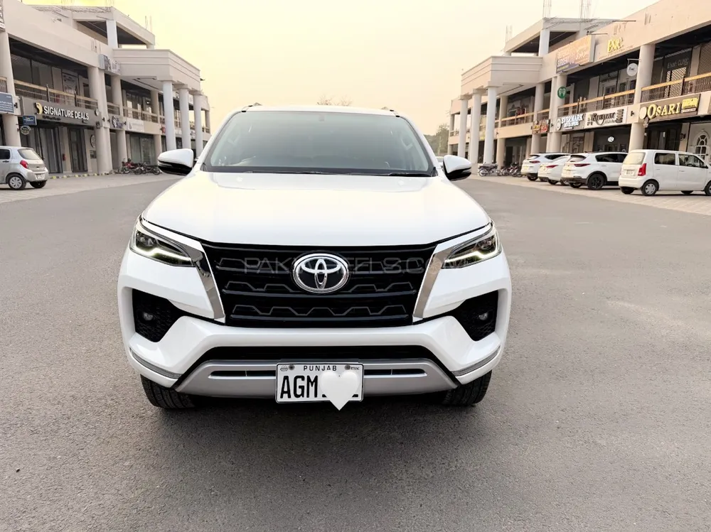 Toyota Fortuner 2021 for Sale in Multan Image-1