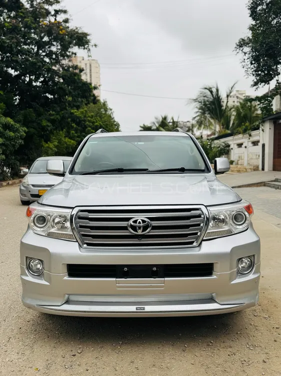 Toyota Land Cruiser 2011 for Sale in Karachi Image-1