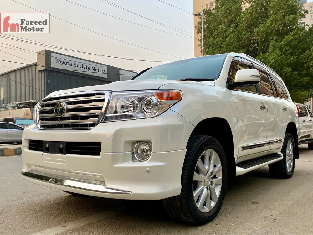 Toyota Land Cruiser 2013 for Sale in Karachi Image-1