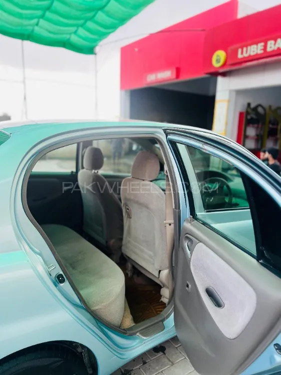 Toyota Platz 2003 for Sale in Lahore Toyota Platz 2003 for Sale in Lahore Image-4
