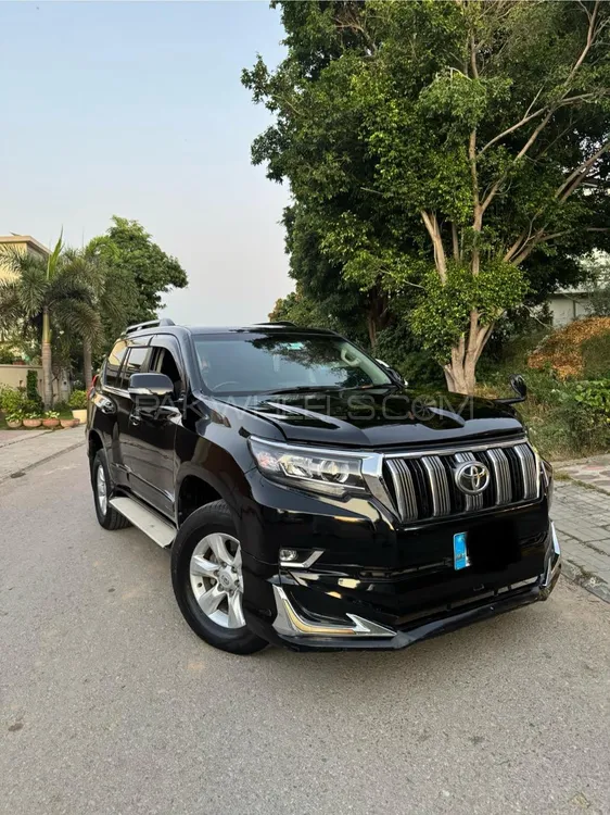 Toyota Prado 2016 for Sale in Islamabad Image-1
