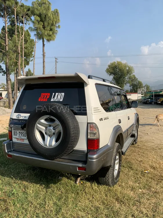 Toyota Prado 2002 for Sale in Mansehra Image-1