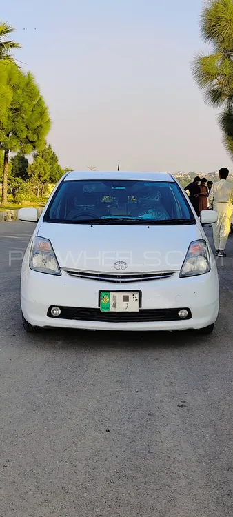 Toyota Prius 2006 for Sale in Islamabad Image-1
