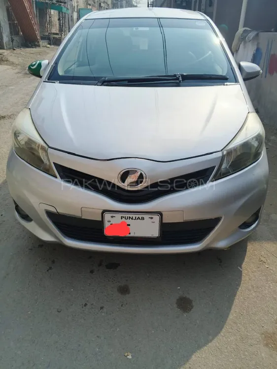 Toyota Vitz 2012 for Sale in Faisalabad Toyota Vitz 2012 for Sale in Faisalabad Image-1