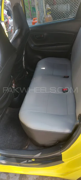 Toyota Vitz 2014 for Sale in Peshawar Toyota Vitz 2014 for Sale in Peshawar Image-9