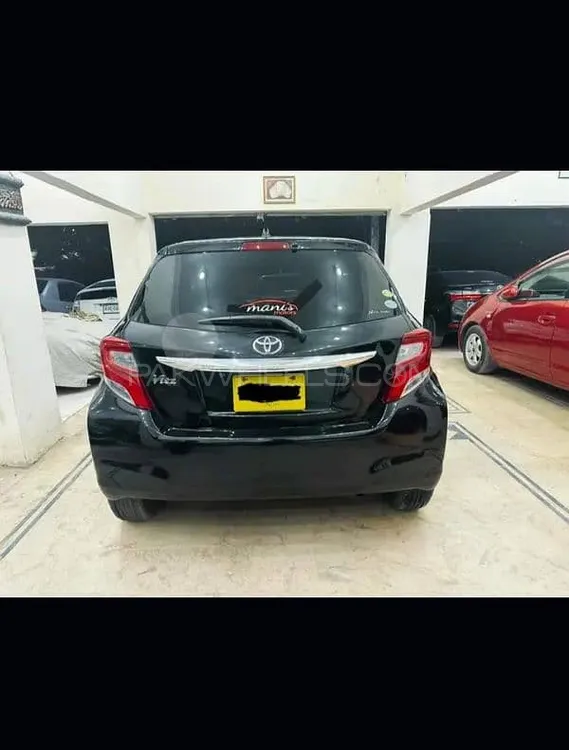 Toyota Vitz 2017 for Sale in Lahore Toyota Vitz 2017 for Sale in Lahore Image-2