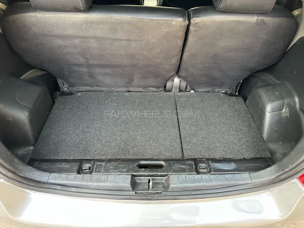 Toyota Vitz 2006 for Sale in Lahore Toyota Vitz 2006 for Sale in Lahore Image-13