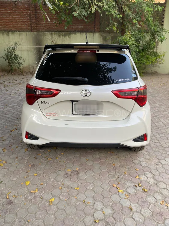 Toyota Vitz 2017 for Sale in Gujranwala Toyota Vitz 2017 for Sale in Gujranwala Image-6