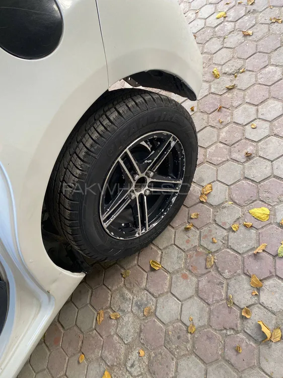 Toyota Vitz 2017 for Sale in Gujranwala Toyota Vitz 2017 for Sale in Gujranwala Image-20