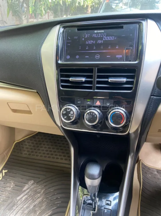 Toyota Yaris Sedan 2021 for Sale in Lahore Toyota Yaris Sedan 2021 for Sale in Lahore Image-7