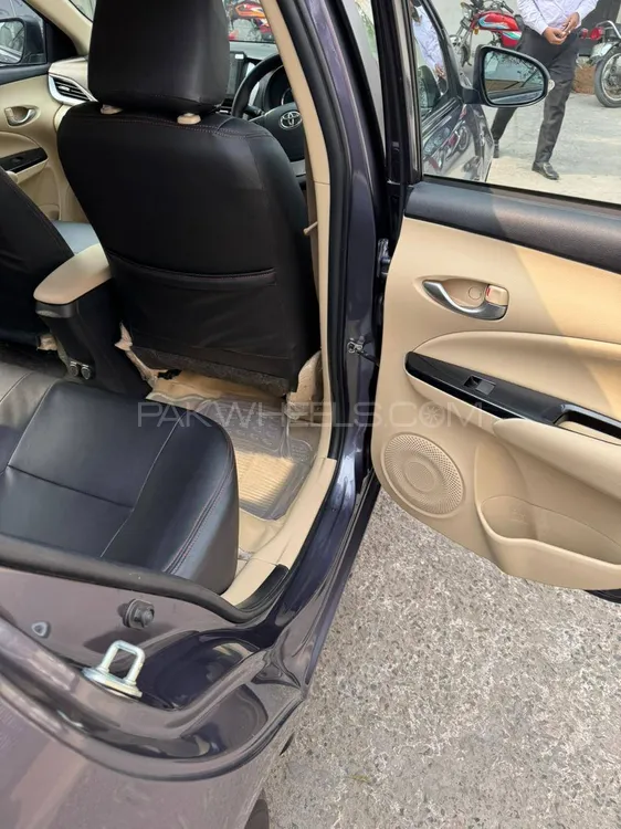 Toyota Yaris Sedan 2022 for Sale in Lahore Toyota Yaris Sedan 2022 for Sale in Lahore Image-10