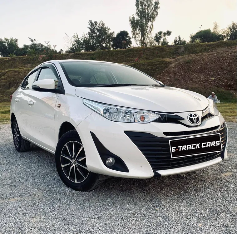 Toyota Yaris Sedan 2023 for Sale in Islamabad Image-1