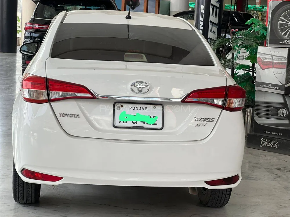 Toyota Yaris Sedan 2021 for Sale in Lahore Toyota Yaris Sedan 2021 for Sale in Lahore Image-5