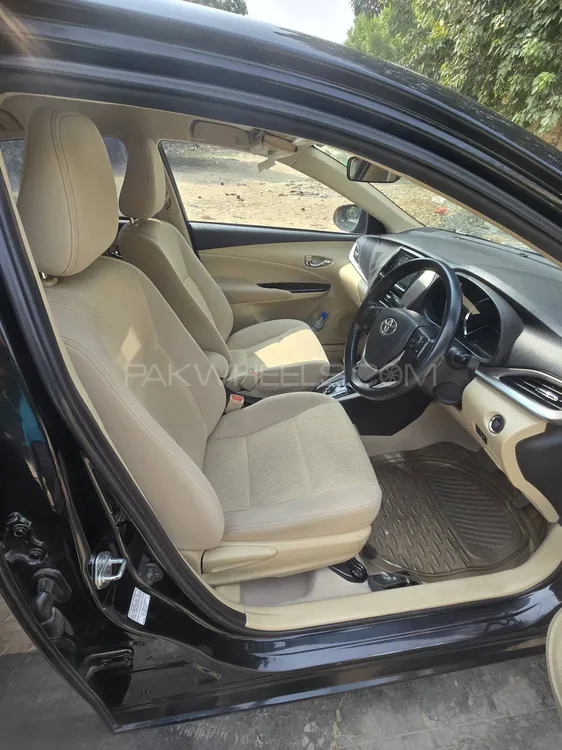 Toyota Yaris Sedan 2022 for Sale in Karachi Toyota Yaris Sedan 2022 for Sale in Karachi Image-7