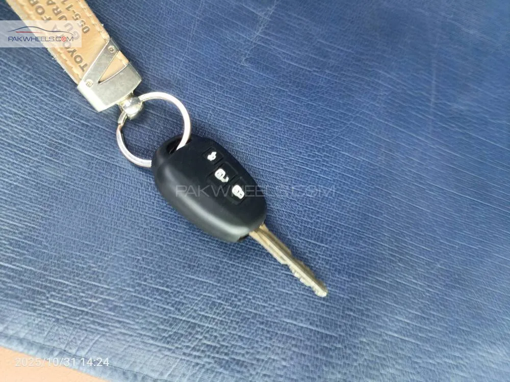 Toyota Yaris Sedan 2024 for Sale in Gujranwala Toyota Yaris Sedan 2024 for Sale in Gujranwala Image-13