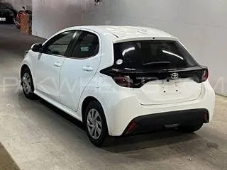 Toyota Yaris Hatchback 2022 for Sale in Peshawar Image-1