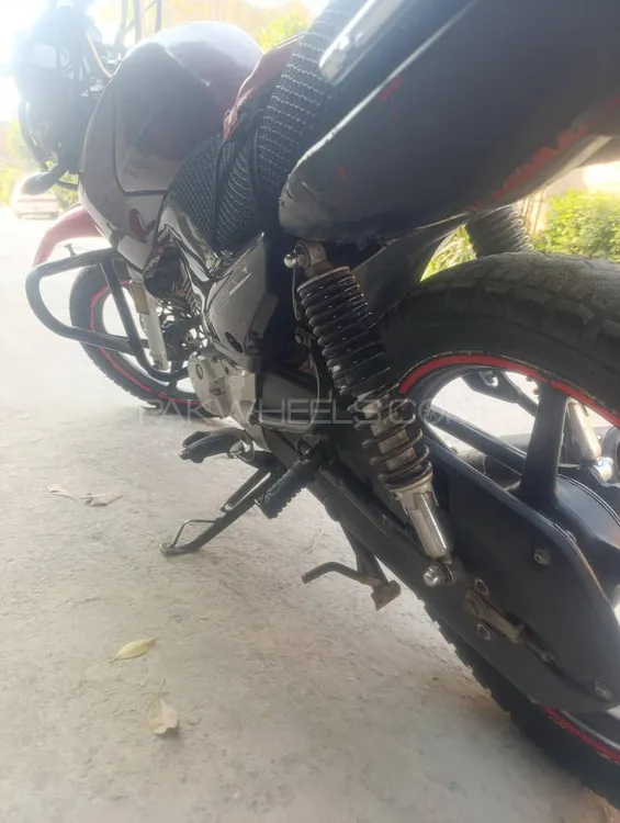 Yamaha YBR 125 2015 for Sale Yamaha YBR 125 2015 for Sale Image-16