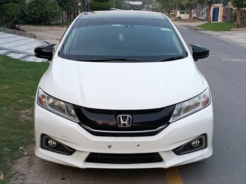 Honda Grace Hybrid DX 2015