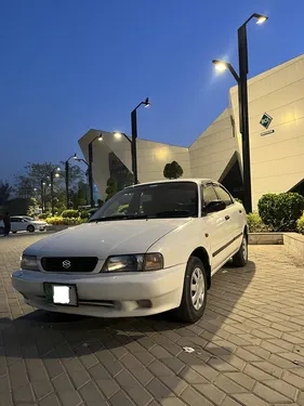 Suzuki Baleno GLi P 2000