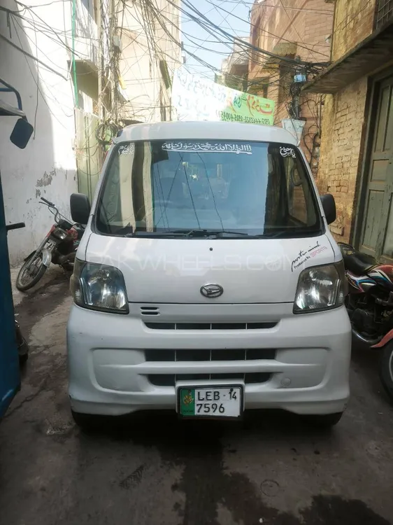 Daihatsu Hijet 2014 for Sale in Lahore Image-1