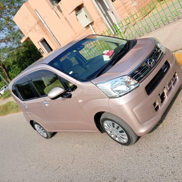 Daihatsu Move 2021 for Sale in Islamabad Image-1