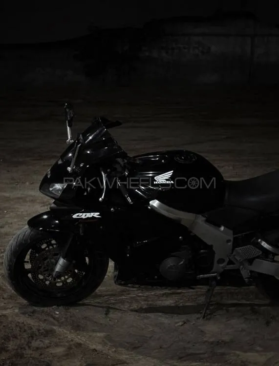 Honda CBR 919 RR 1997 for Sale Image-1