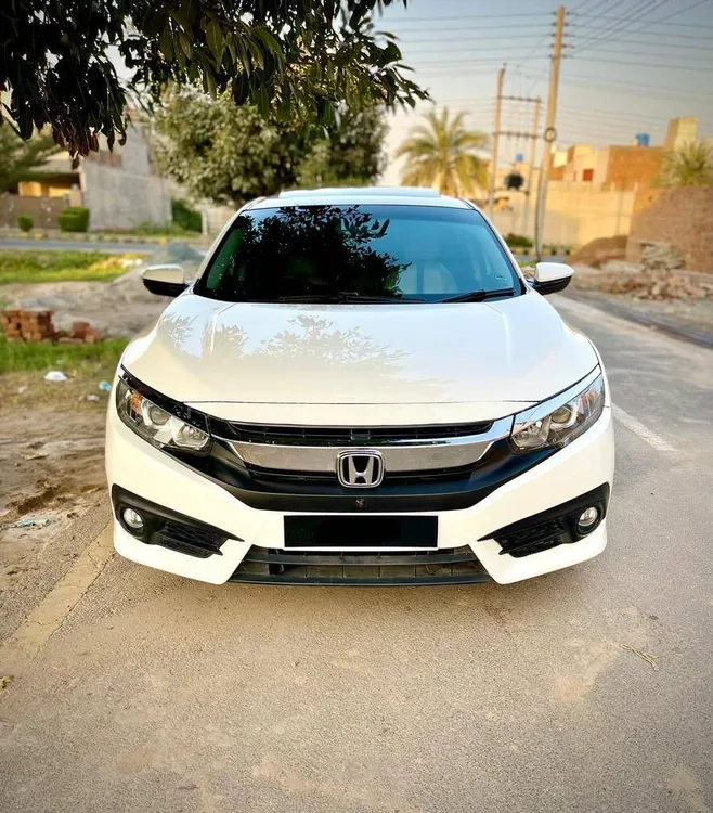 Honda Civic 2018 for Sale in Faisalabad Image-1