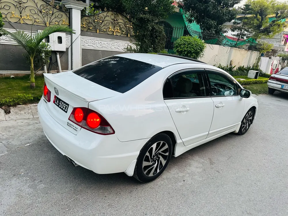 Honda Civic 2011 for Sale in Islamabad Image-1