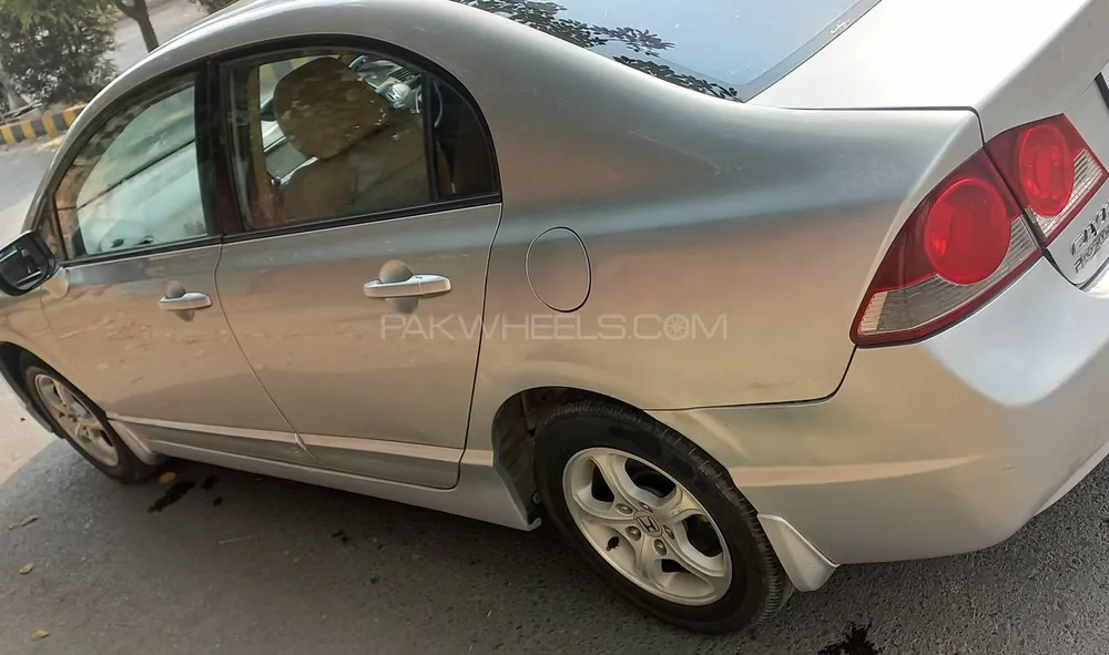 Honda Civic 2011 for Sale in Lahore Image-1