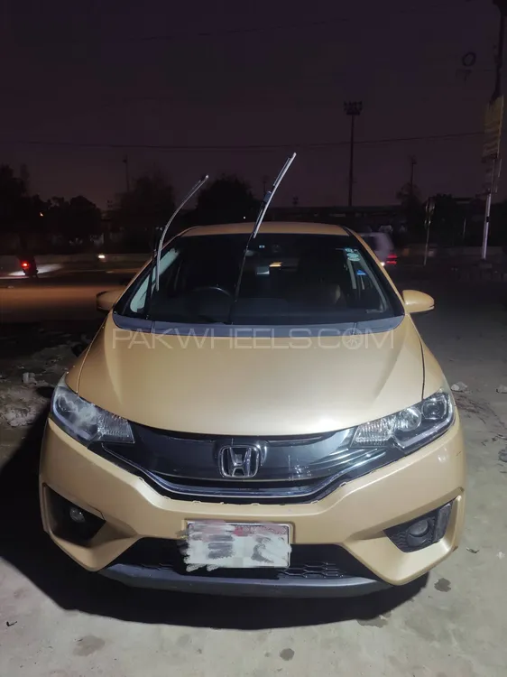 Honda Fit 2014 for Sale in Karachi Image-1