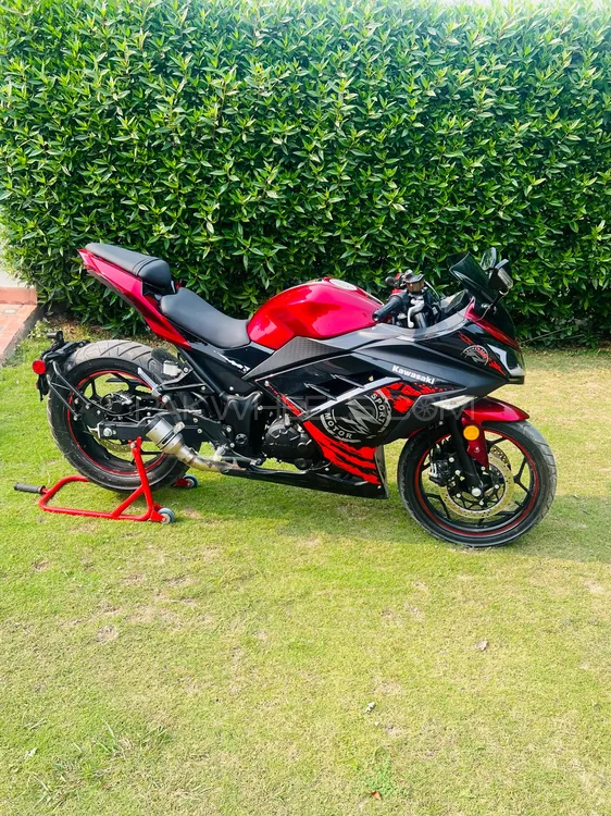 Kawasaki Ninja H2R 2025 for Sale Image-1