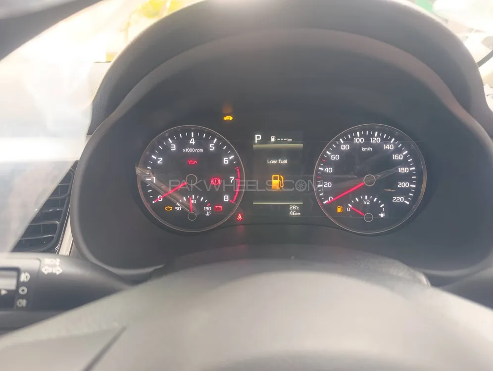 کِیا اسٹونک 2025 for Sale in اسلام آباد کِیا اسٹونک 2025 for Sale in اسلام آباد Image-7