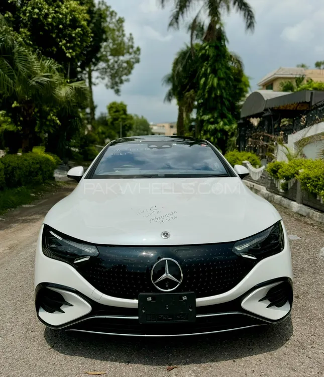 Mercedes Benz EQE 2023 for Sale in Islamabad Image-1