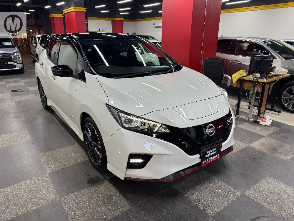 Nissan Leaf 2021 for Sale in Karachi Image-1