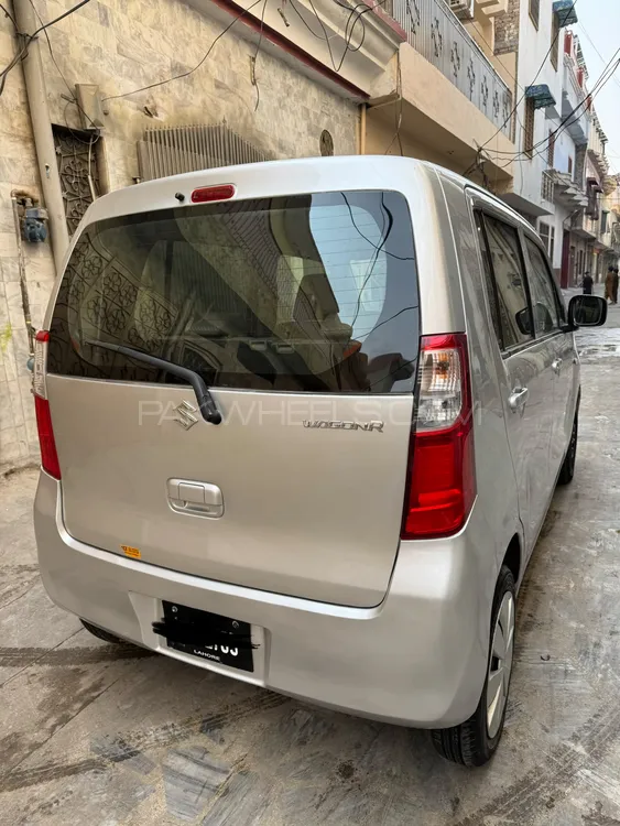 Suzuki Wagon R 2013 for Sale in Peshawar Image-1