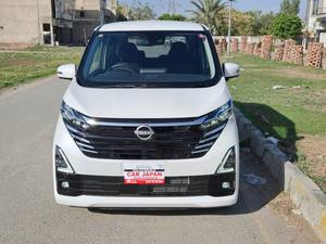 Fresh Custom Clearance 2025
No.1 Japan Quality
HIGHWAY STAR X EDITION 
2024 Model
Low Mileage: 4229 KM
Shiny White Colour
LEATHER WRAPPED STEERING 
LEATHER SEATS 
15 INCHES NEW DESIGN ALLOY WHEELS 
Heating Seats 
Push Start Engine / Intelligent Key
Auto Ac Touch Panel
LED  Head Lump
Super UV Cut Doors Glass
Intelligent Around View Monitor
Camera On Room Mirror
Genuine Verifiable Auction Sheet
Auction Sheet Attach For Satisfaction And Online Verification
Alloy Wheels
Nissan Genuine 9 Inch Navigation System
Nissan Genuine Back Camera
Remote Door Mirror
Abs Braking System
Traction Control
Hid Headlights
Retractable Side Mirrors With Indicators
Winker Mirror
Digital Climate Control Air Conditioning System
6 Air Bags 
All Power Windows
Multimedia Steering
Engine In Clean & Good Condition
Clean Interior & Exterior
Power Steering
High Quality Luxury Hatchback
Brand New Tyres