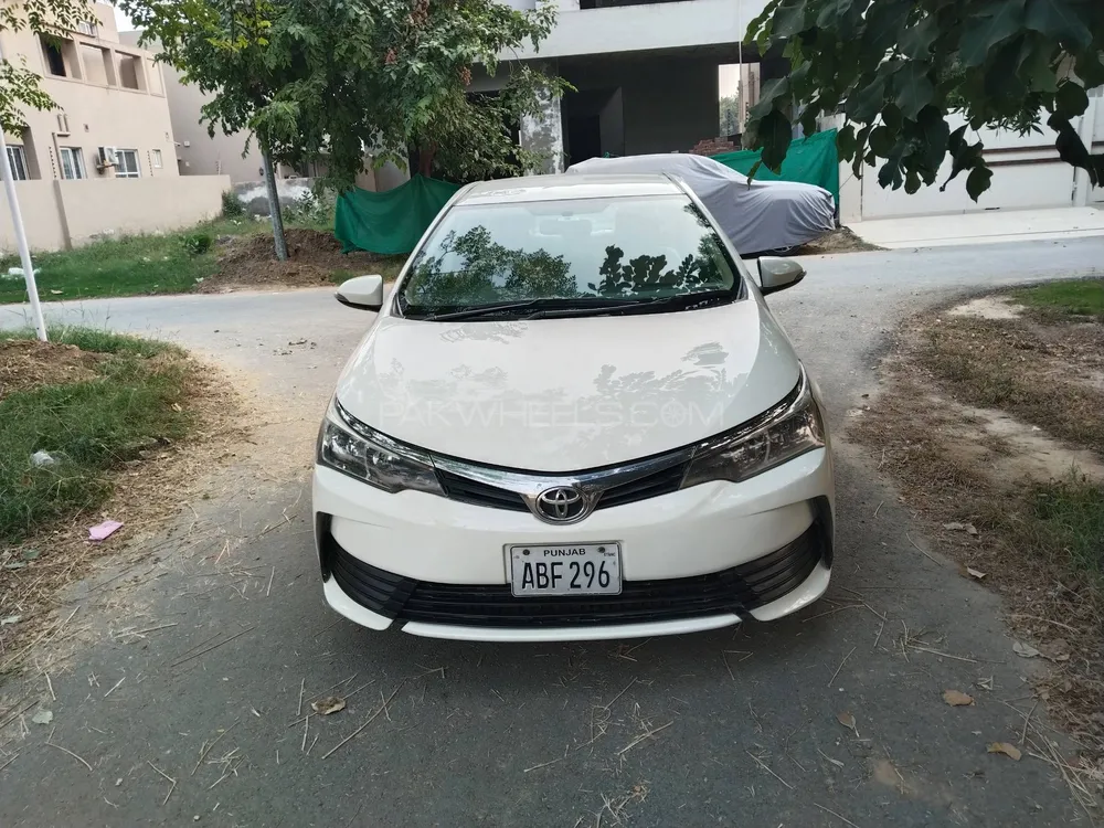 Toyota Corolla 2019 for Sale in Lahore Image-1
