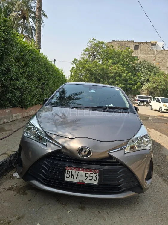 Toyota Vitz 2018 for Sale in Karachi Image-1