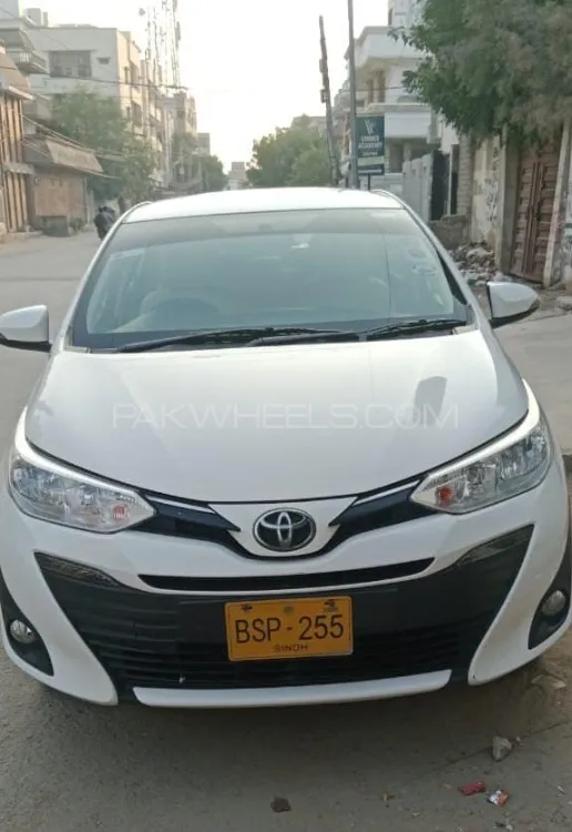 Toyota Yaris Sedan 2020 for Sale in Karachi Image-1