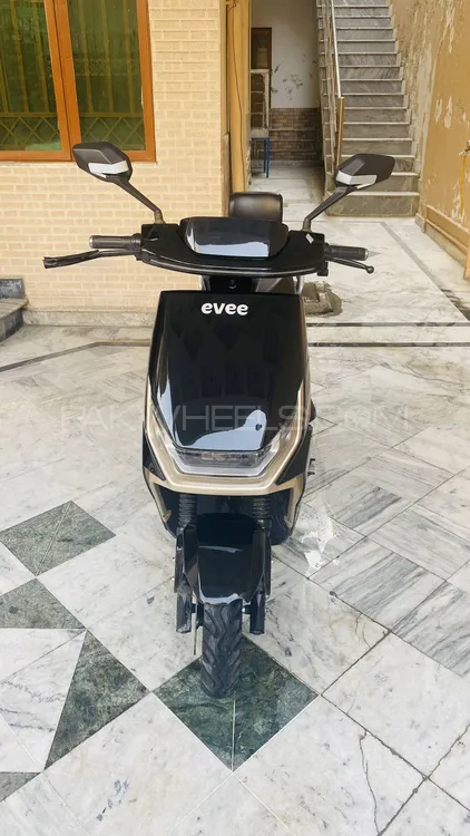 Evee Gen-Z 2024 for Sale Image-1