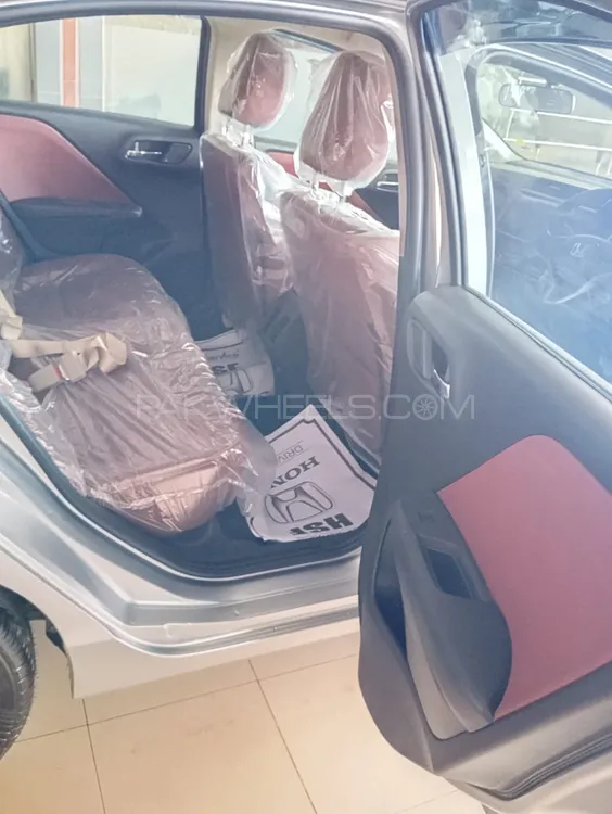 Honda City 2025 for Sale in Karachi Image-1