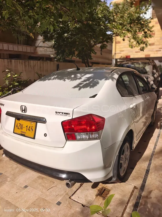 Honda City 2013 for Sale in Karachi Image-1