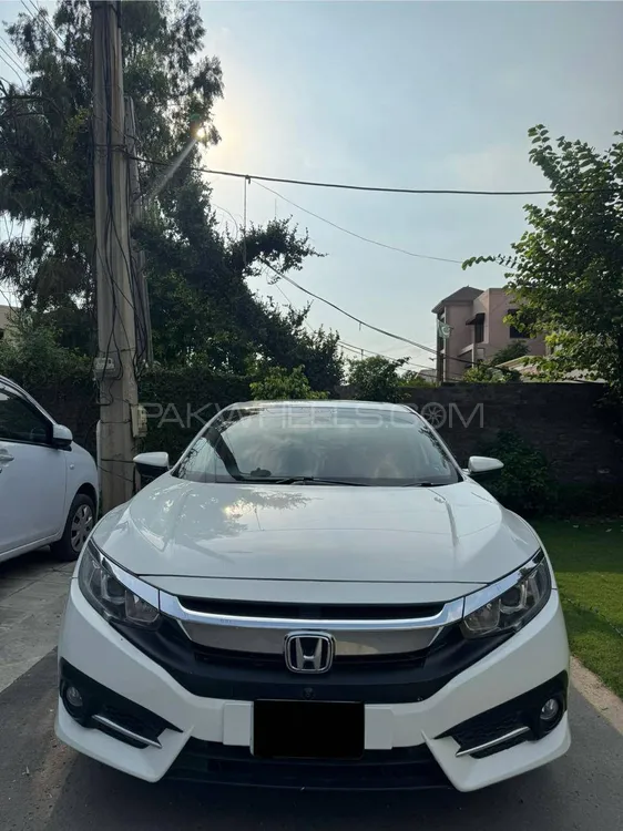 Honda Civic 2018 for Sale in Lahore Image-1