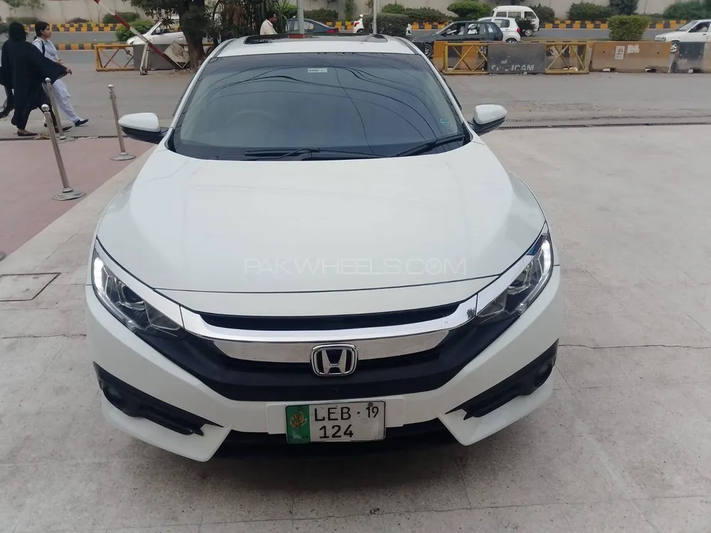 Honda Civic 2018 for Sale in Islamabad Image-1