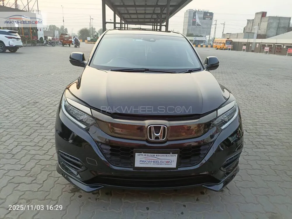 Honda Vezel 2018 for Sale in Gujranwala Image-1