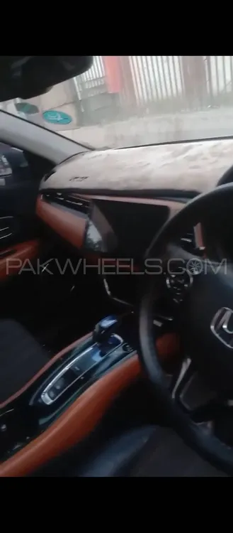 Honda Vezel 2015 for Sale in Karachi Image-1