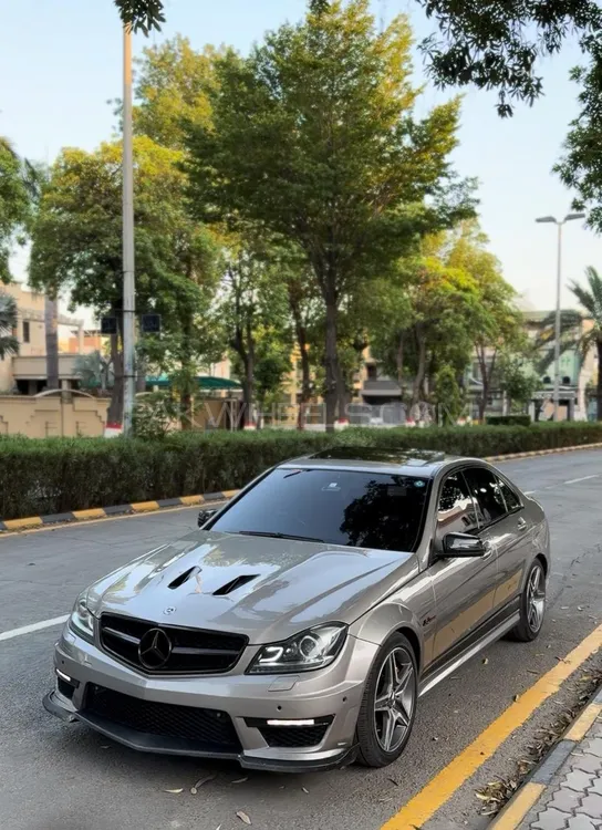 Mercedes Benz C Class 2012 for Sale in Gujranwala Image-1