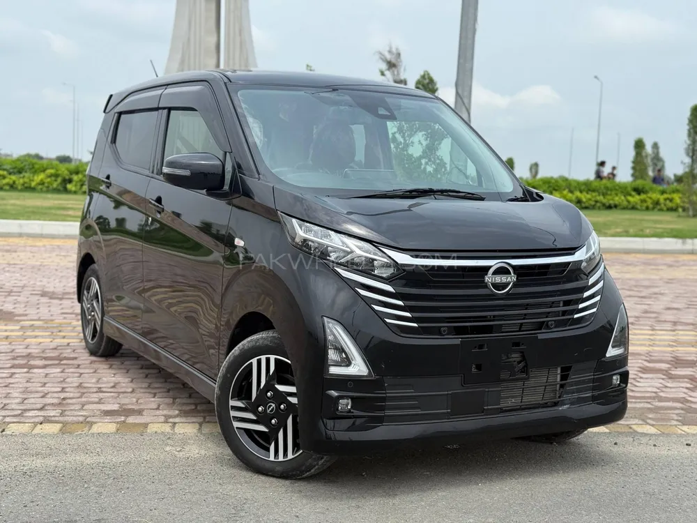 Nissan Dayz 2023 for Sale in Lahore Image-1